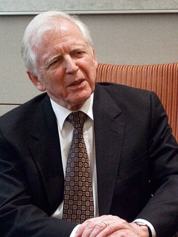 Harald zur Hausen in 2008.